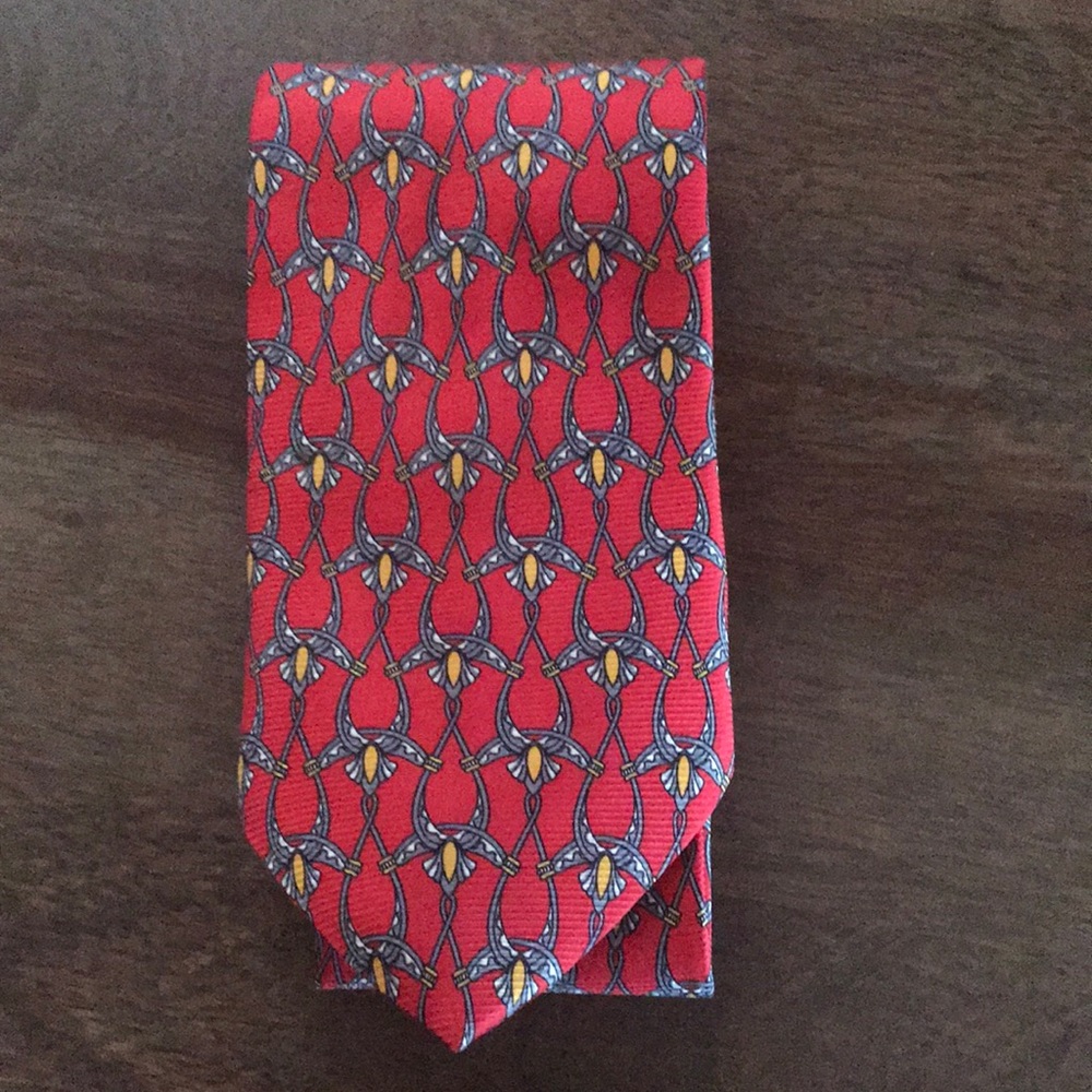 Tie . Ungaro Italy .